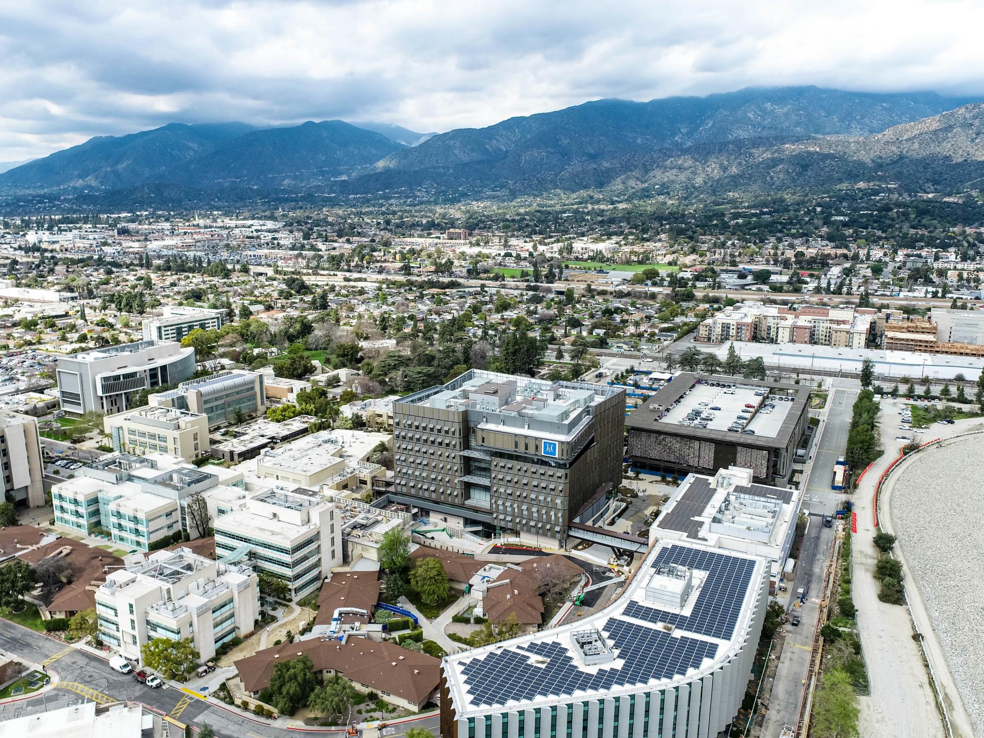 Duarte Outpatient Clinic - Aerial View 1